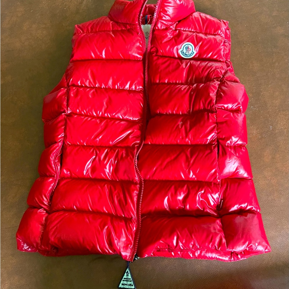 MONCLER VEST SZ. 3 (Womans)
